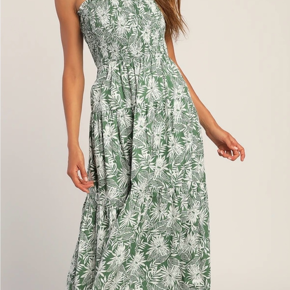 “Find Me In The Tropics” dress from Lulus.